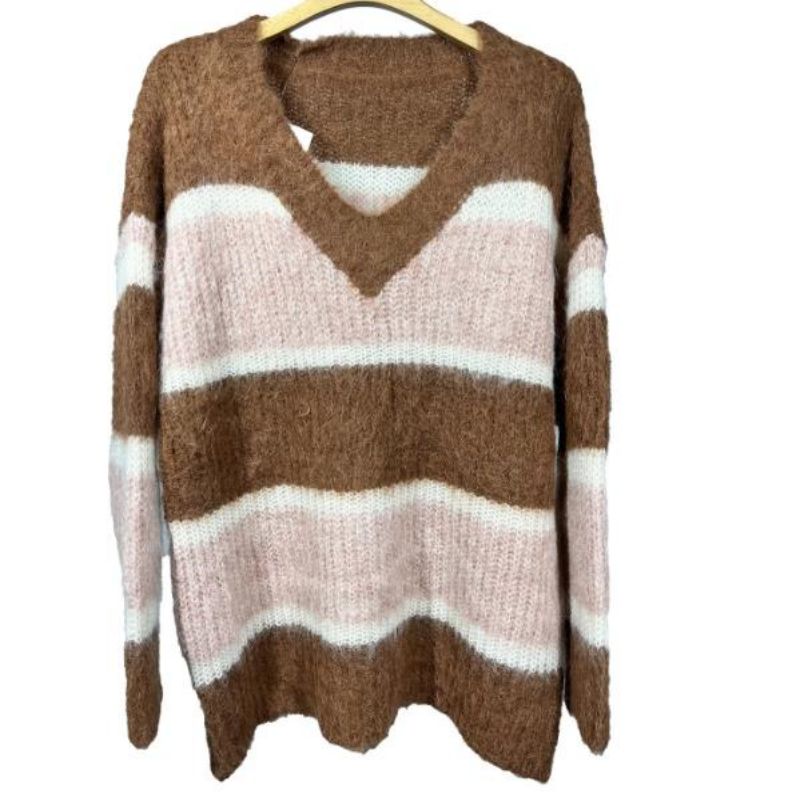 Женски пуловер с плетеница на мохаир